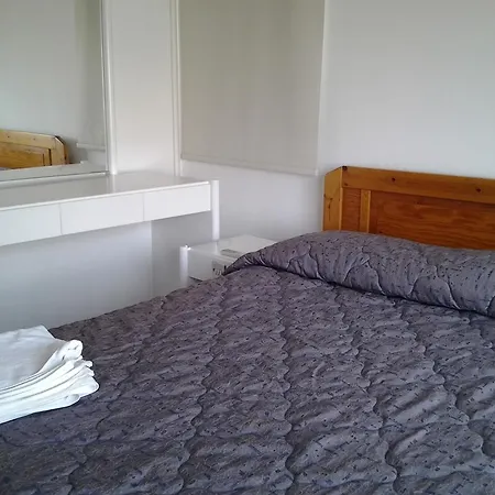 Artemis Karas Holidays Appartement Paralímni