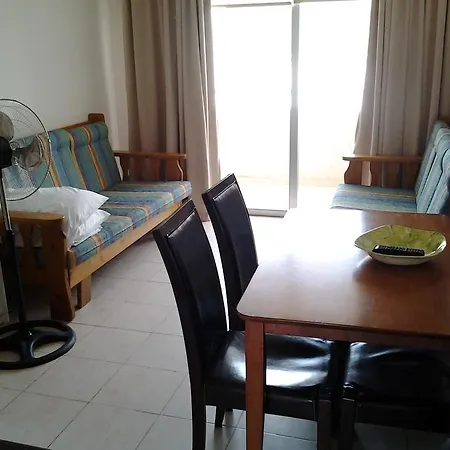 Artemis Karas Holidays Appartement *