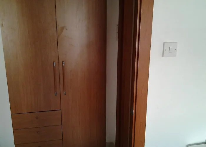 Artemis Karas Holidays * Paralimni