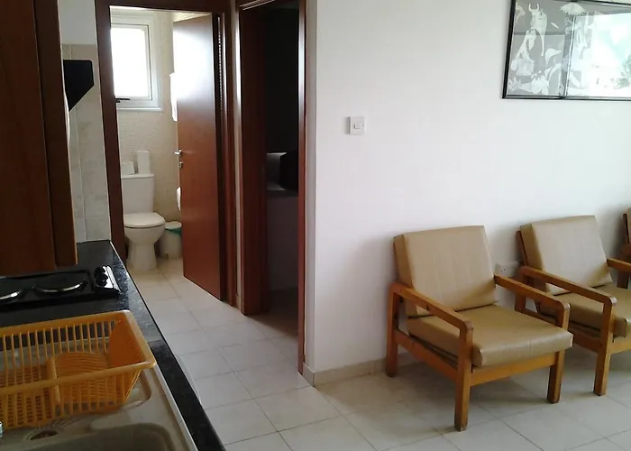 Artemis Karas Holidays Lägenhet *