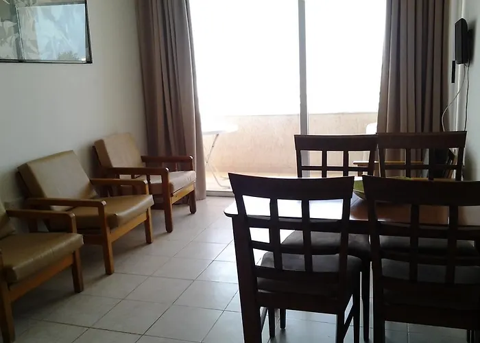 Artemis Karas Holidays Lägenhet